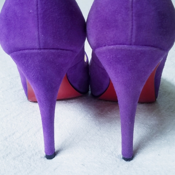 CHRISTIAN LOUBOUTIN VERY PRIVE SUEDE HEELS! - Picture 5 of 11